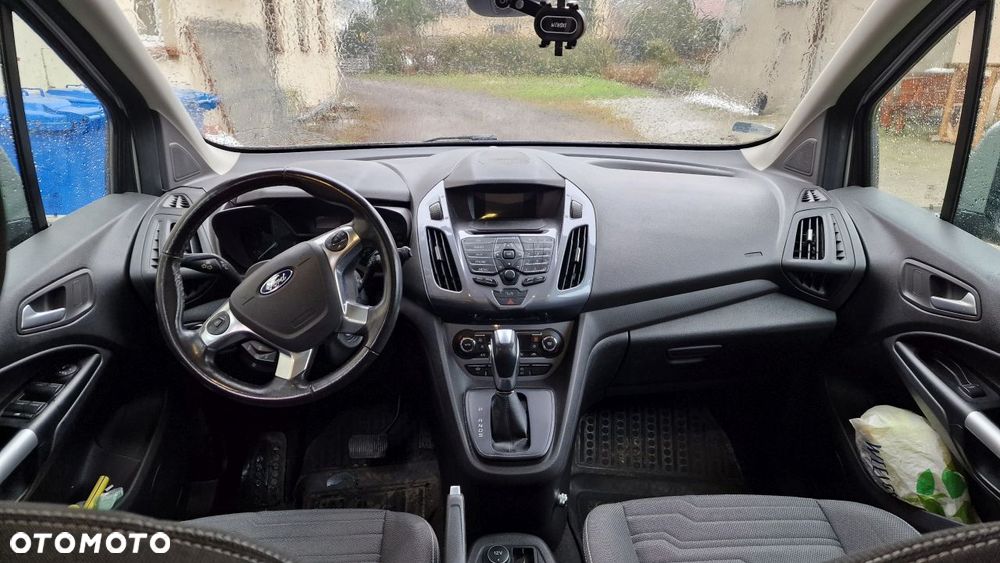 Ford Tourneo Connect Grand - 26