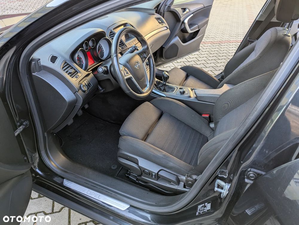 Opel Insignia 1.6 T Sport - 38