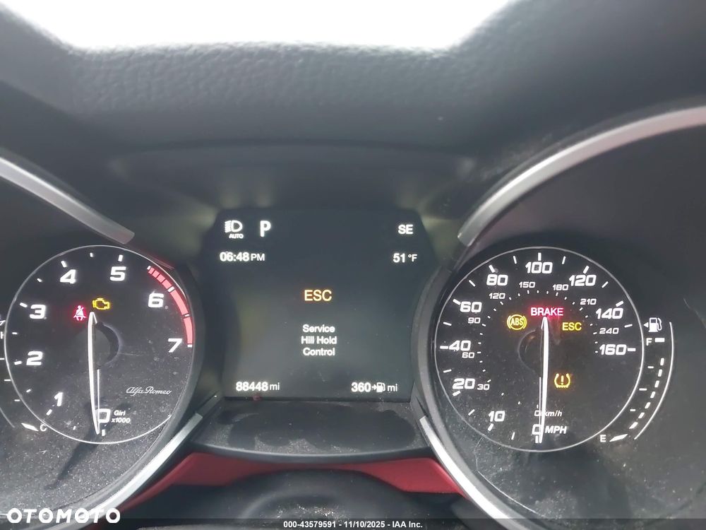 Alfa Romeo Stelvio - 5