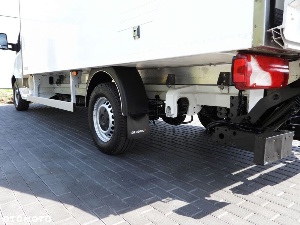 Mercedes-Benz SPRINTER 316 CHŁODNIA KONTENER 0*C WINDA 8 PALET TEMPOMAT PNEUMATYKA KLIMATYZACJA  160KM - 17