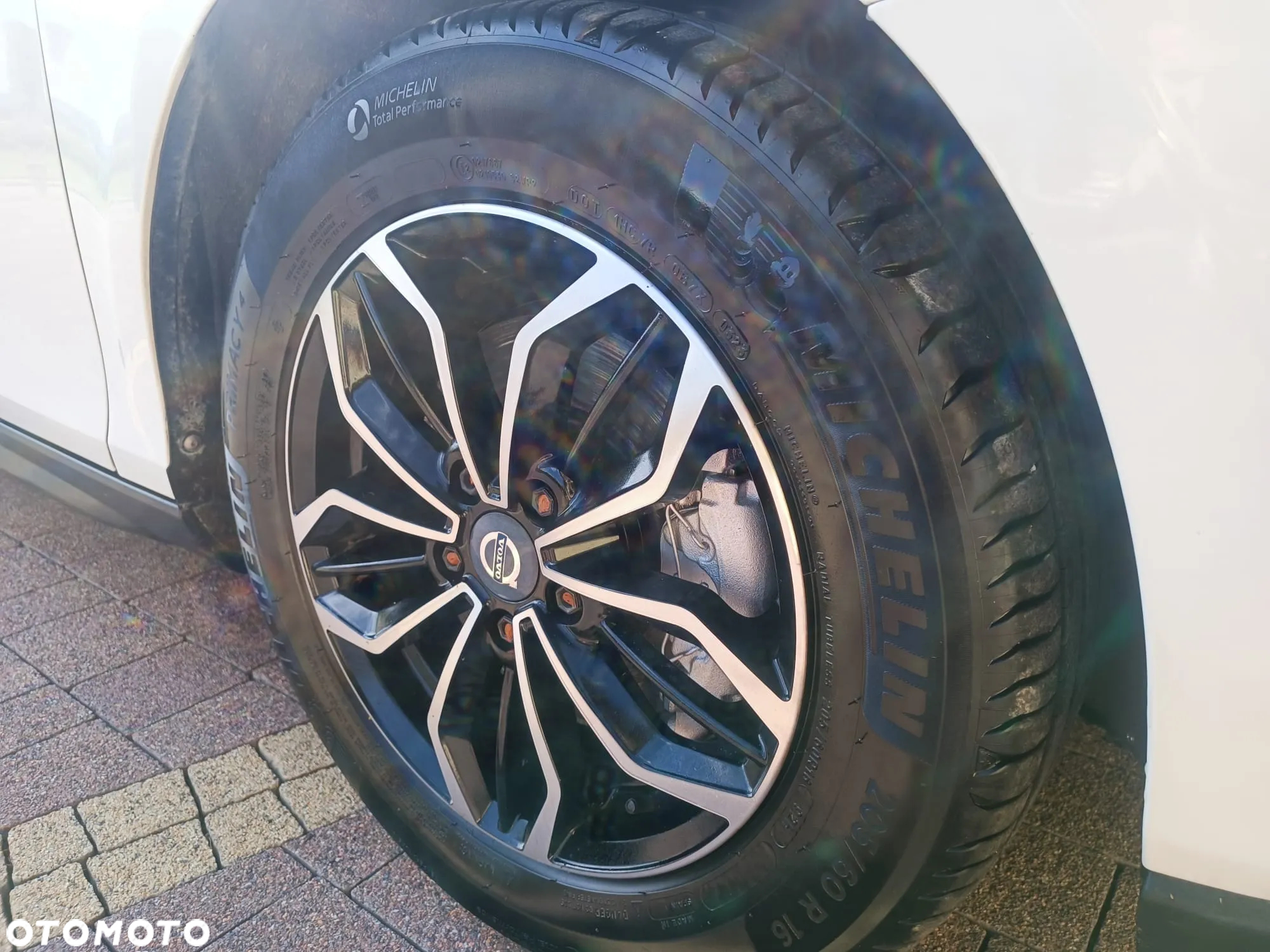 Volvo V40 Cross Country D2 - 25
