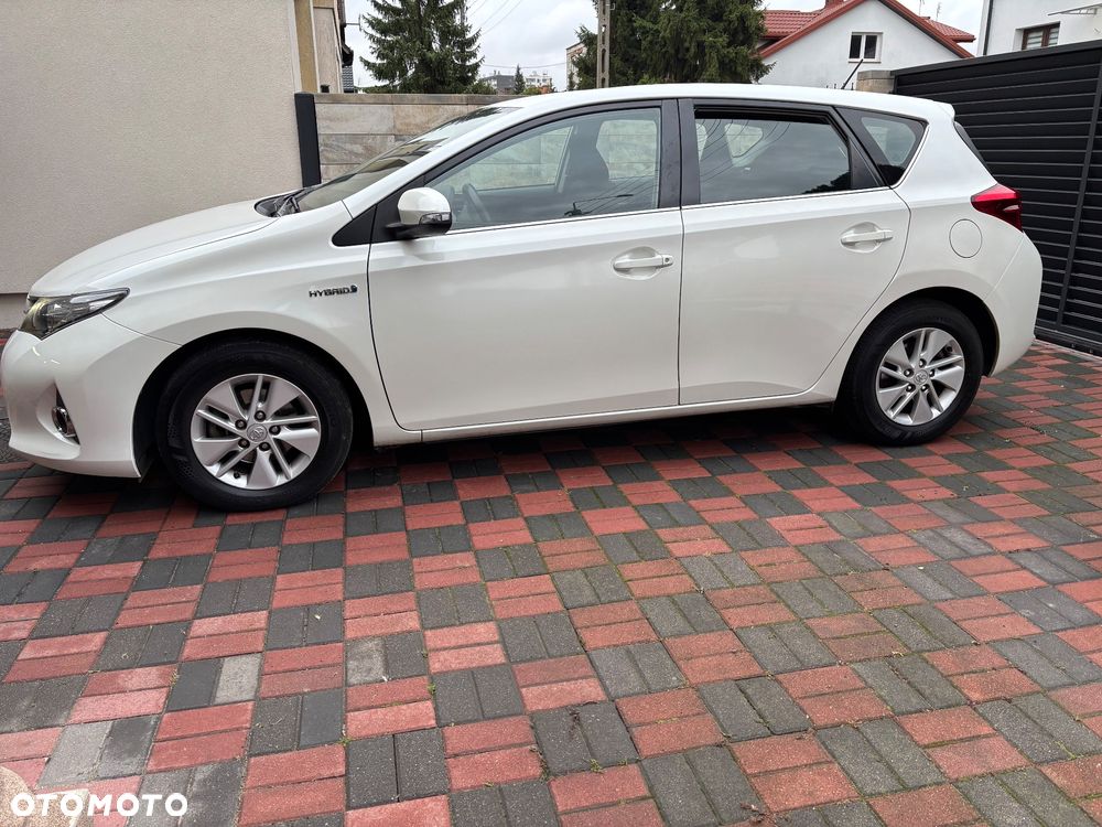 Toyota Auris 1.8 HSD Luna - 5