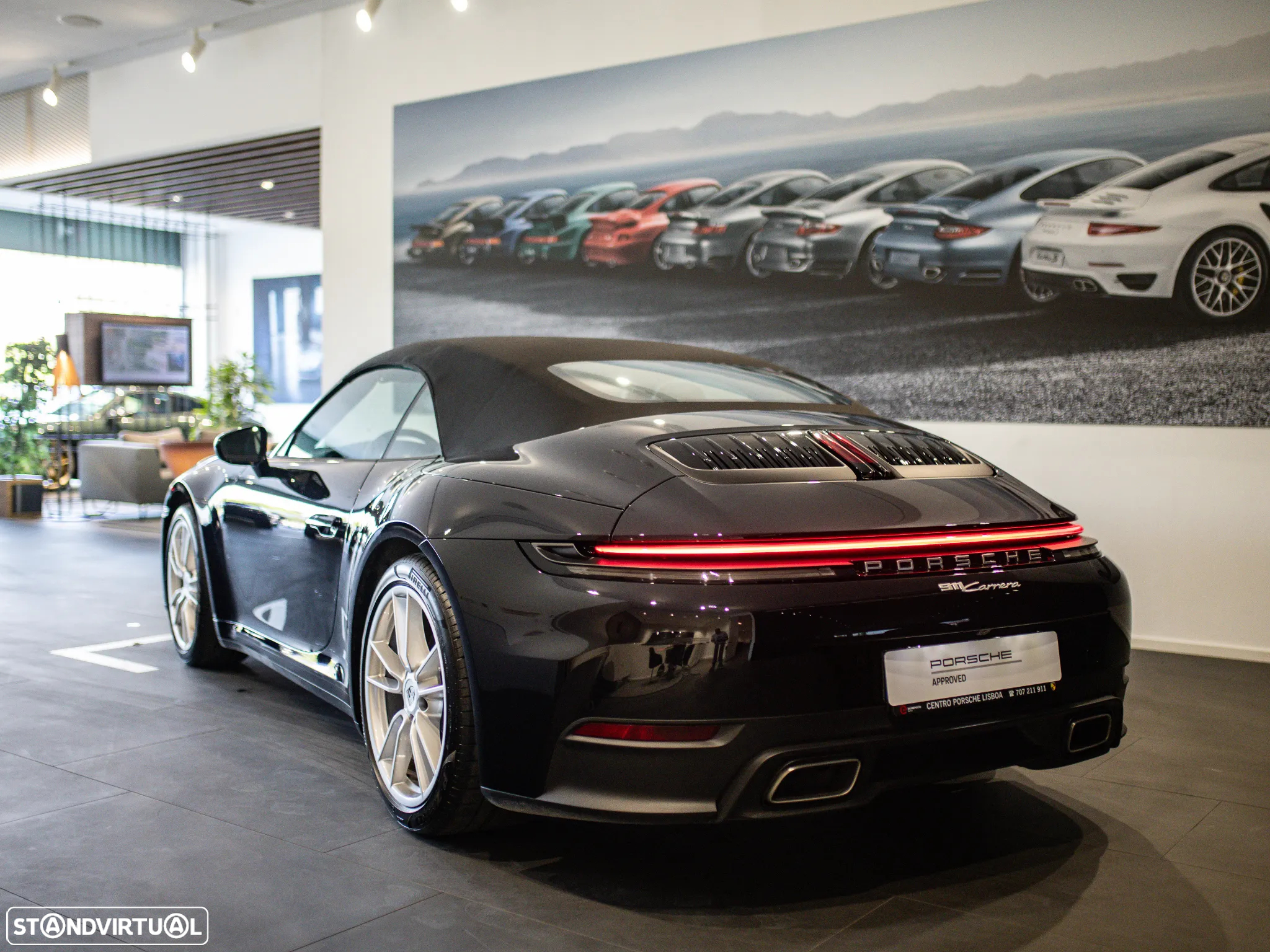 Porsche 911 (992) Carrera - 8