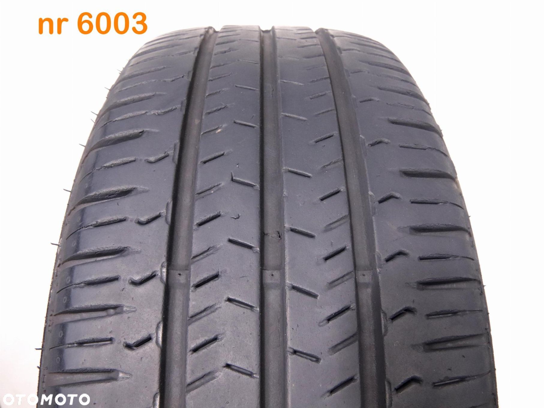 Nexen Roadian CT8 235/65 R16C - 1