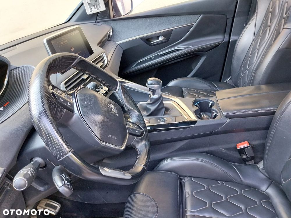 Peugeot 3008 1.2 PureTech GPF Allure S&S - 33
