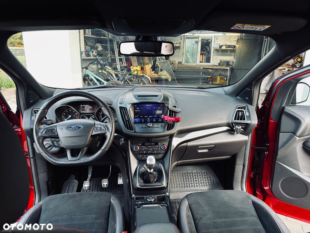 Ford Kuga 1.5 EcoBoost FWD ST-Line Black ASS MMT6 - 25
