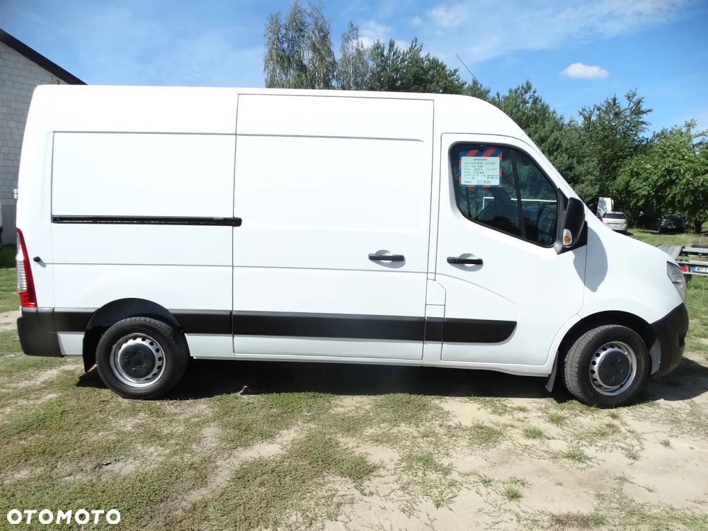 Nissan NV400 - 4
