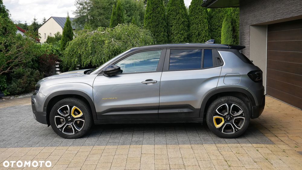 Jeep Avenger 54kWh Summit - 2