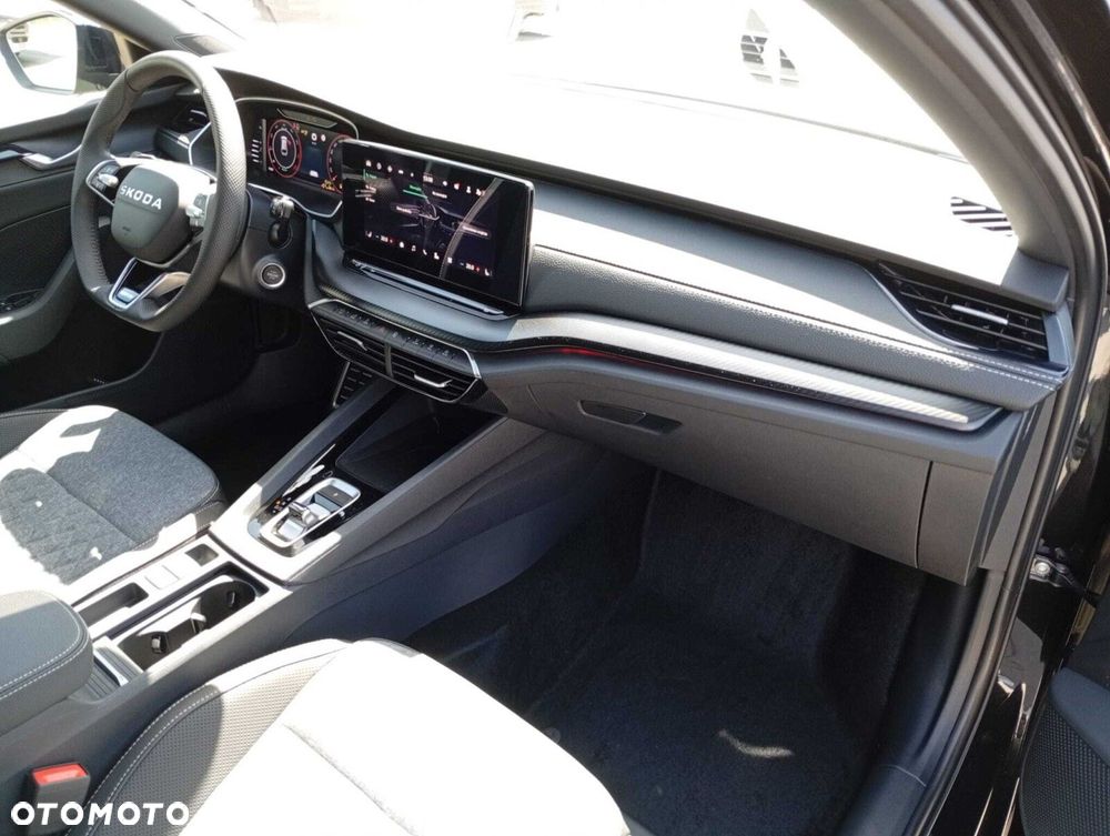 Skoda Octavia 1.5 TSI mHEV Sportline DSG - 27