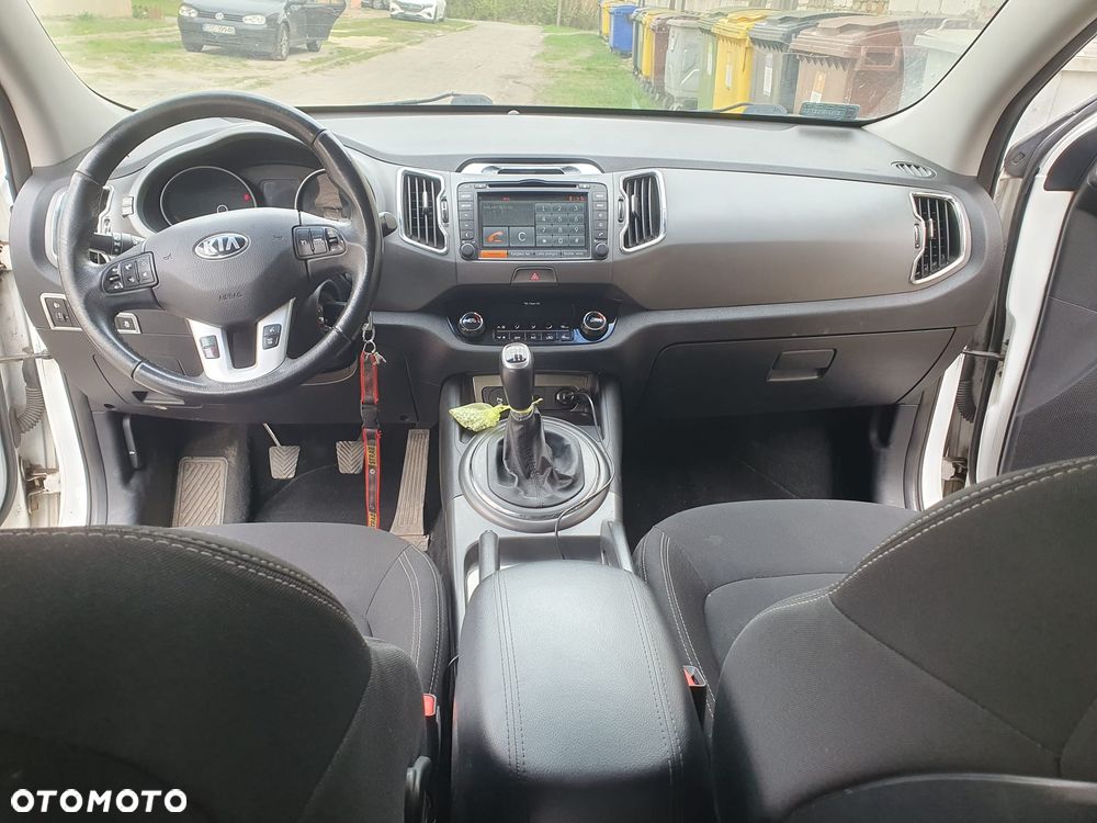 Kia Sportage 2.0 CRDI L AWD - 8