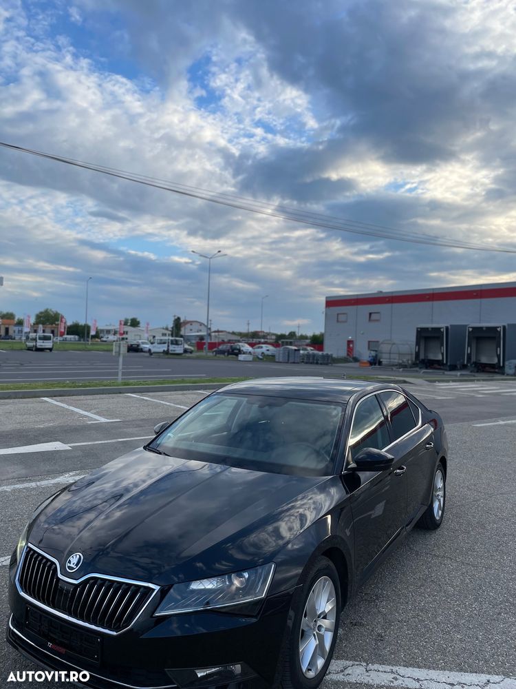 Skoda Superb 2.0 TDI DSG Style - 12