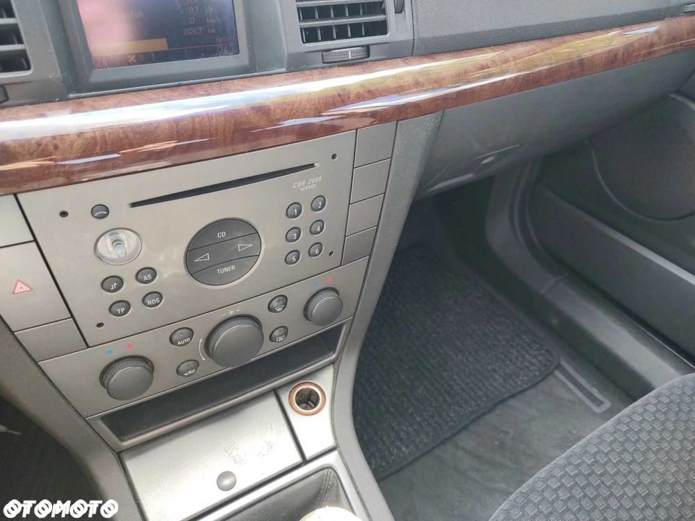 Opel Vectra - 8