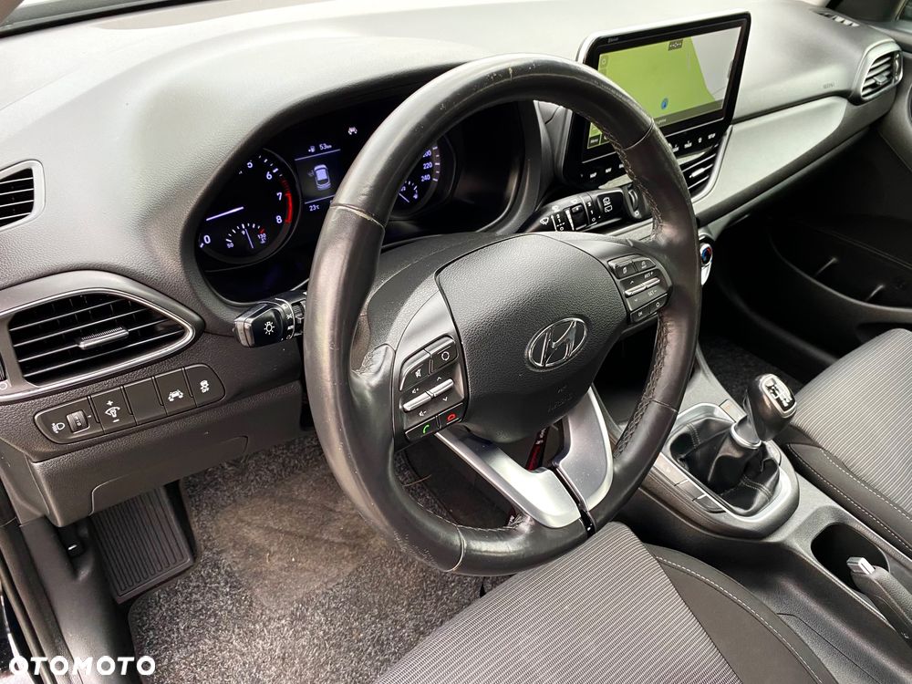 Hyundai i30 - 12
