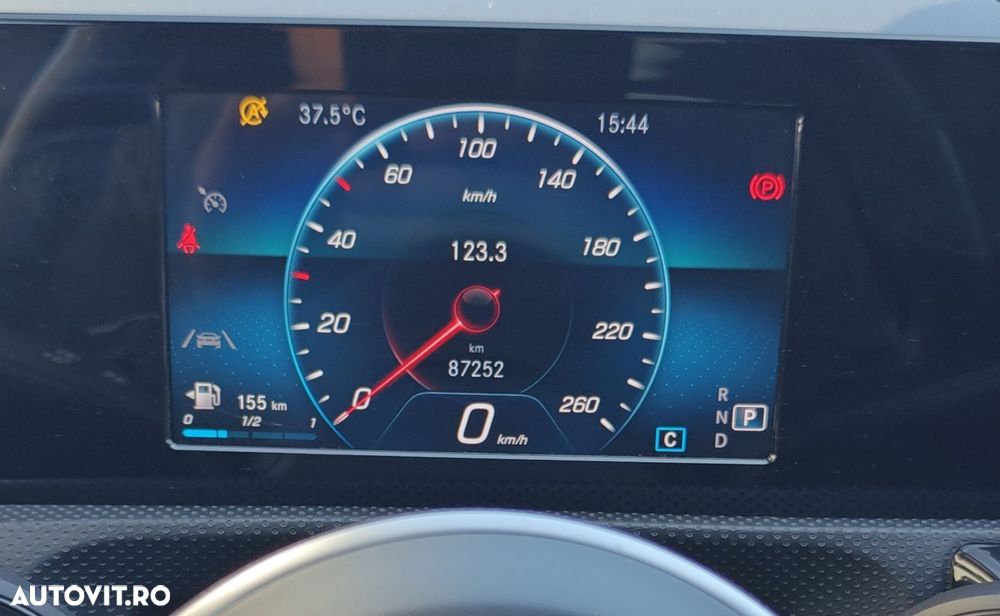 Mercedes-Benz EQA - 19