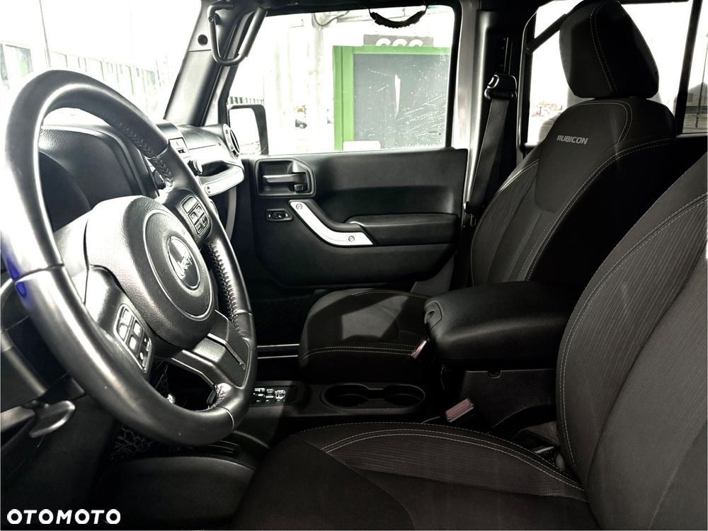 Jeep Wrangler 3.6 Unlim Rubicon X - 5