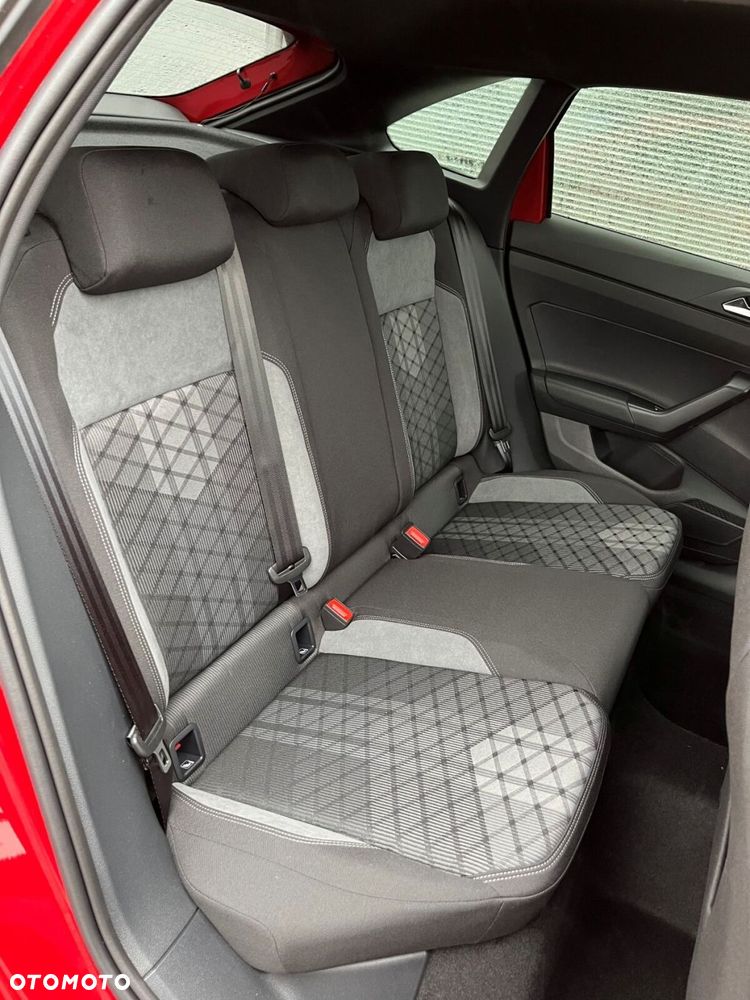 Volkswagen Taigo 1.5 TSI ACT R-Line Plus DSG - 8