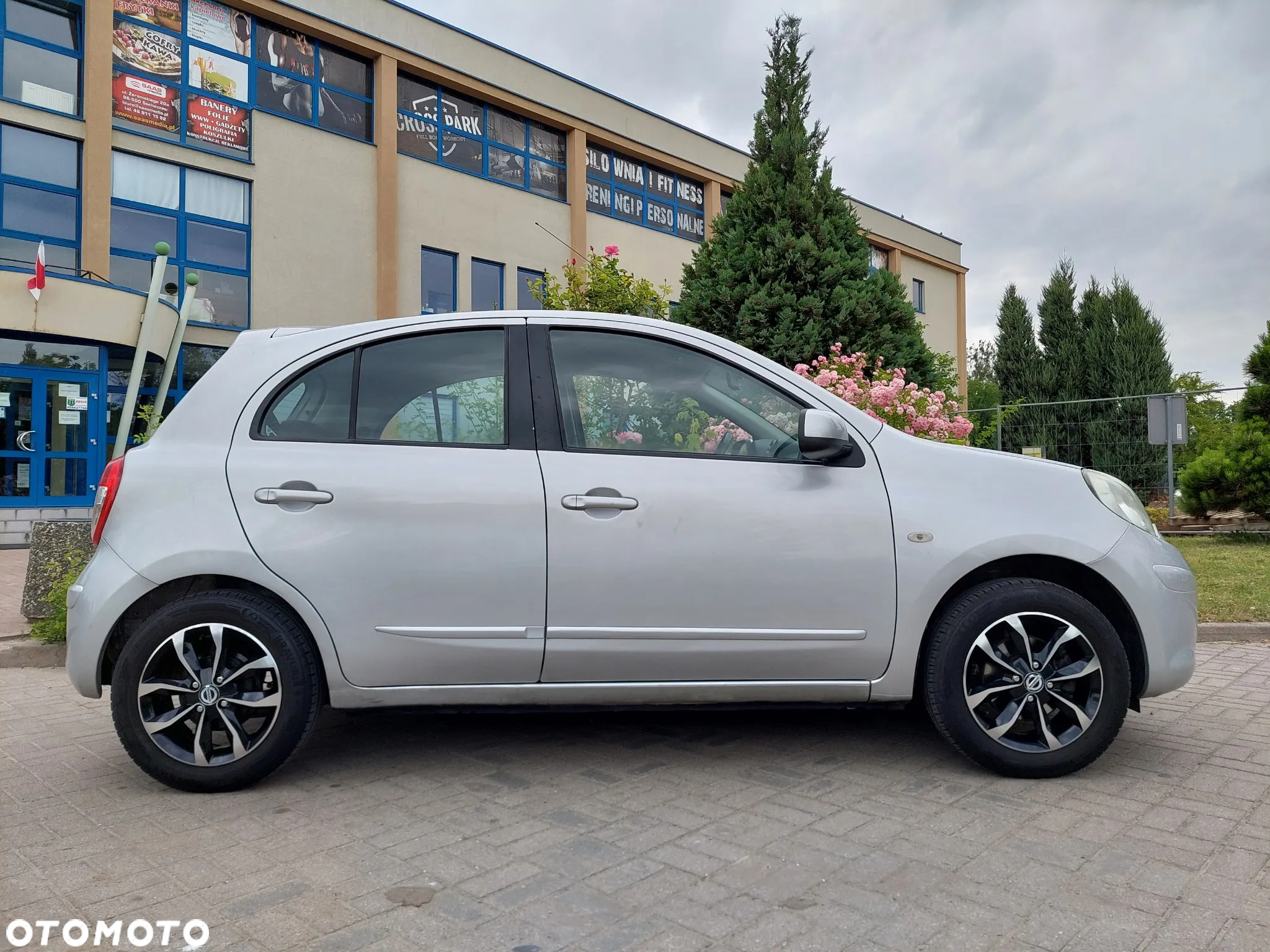 Nissan Micra 1.2 Elle - 4