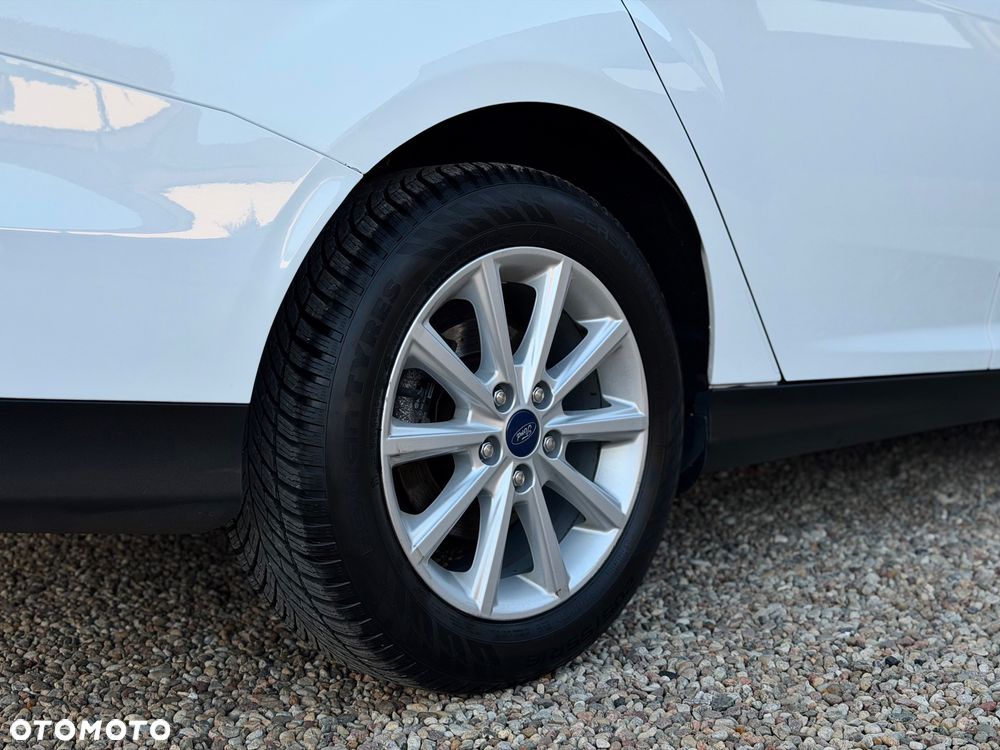 Ford Focus 1.0 EcoBoost STart-Stopp-System TITANIUM - 9