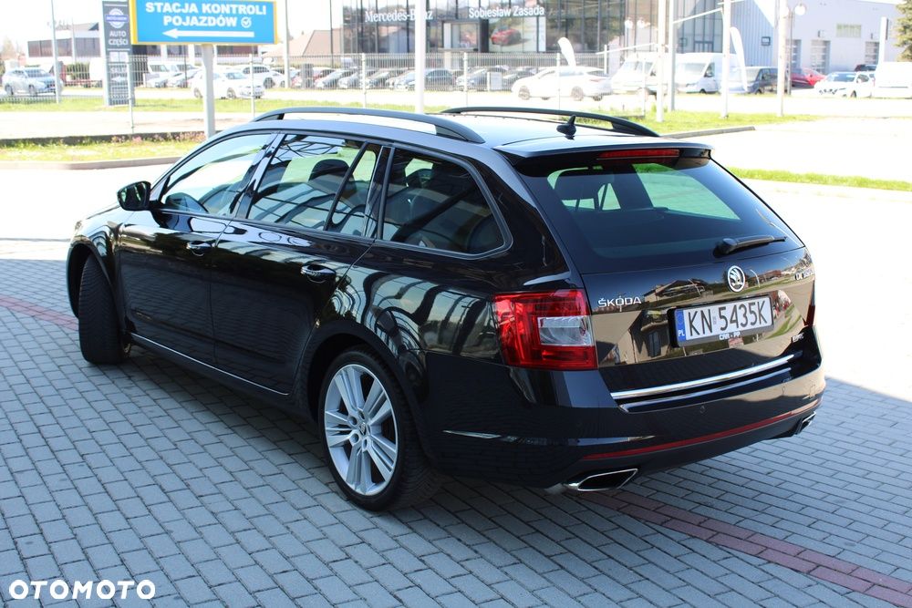 Skoda Octavia 2.0 TSI (Green tec) DSG RS - 10