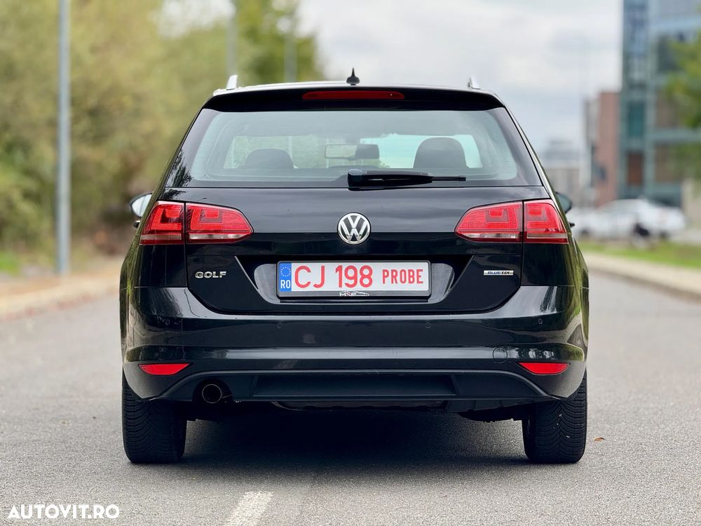 Volkswagen Golf 1.6 BlueTDI DSG Comfortline - 12