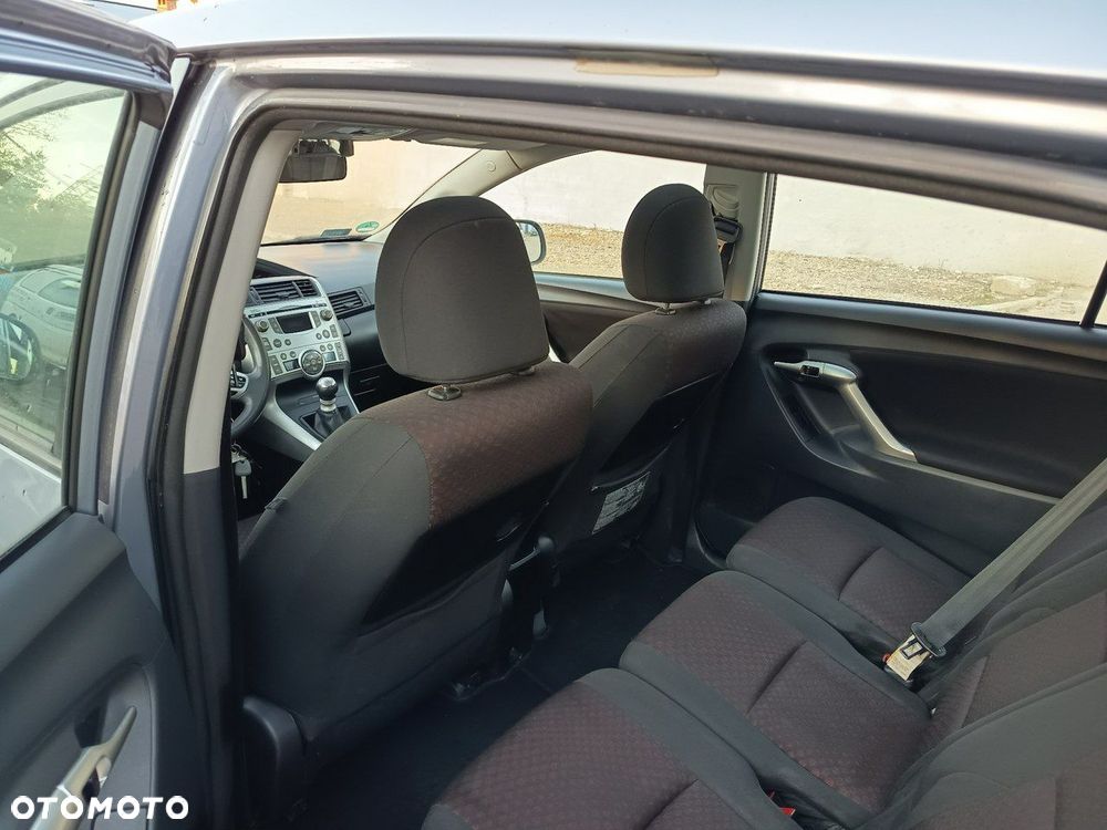 Toyota Verso - 6