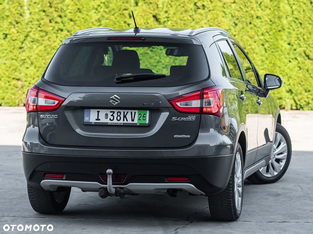 Suzuki SX4 S-Cross 1.0 T Premium 4WD - 12