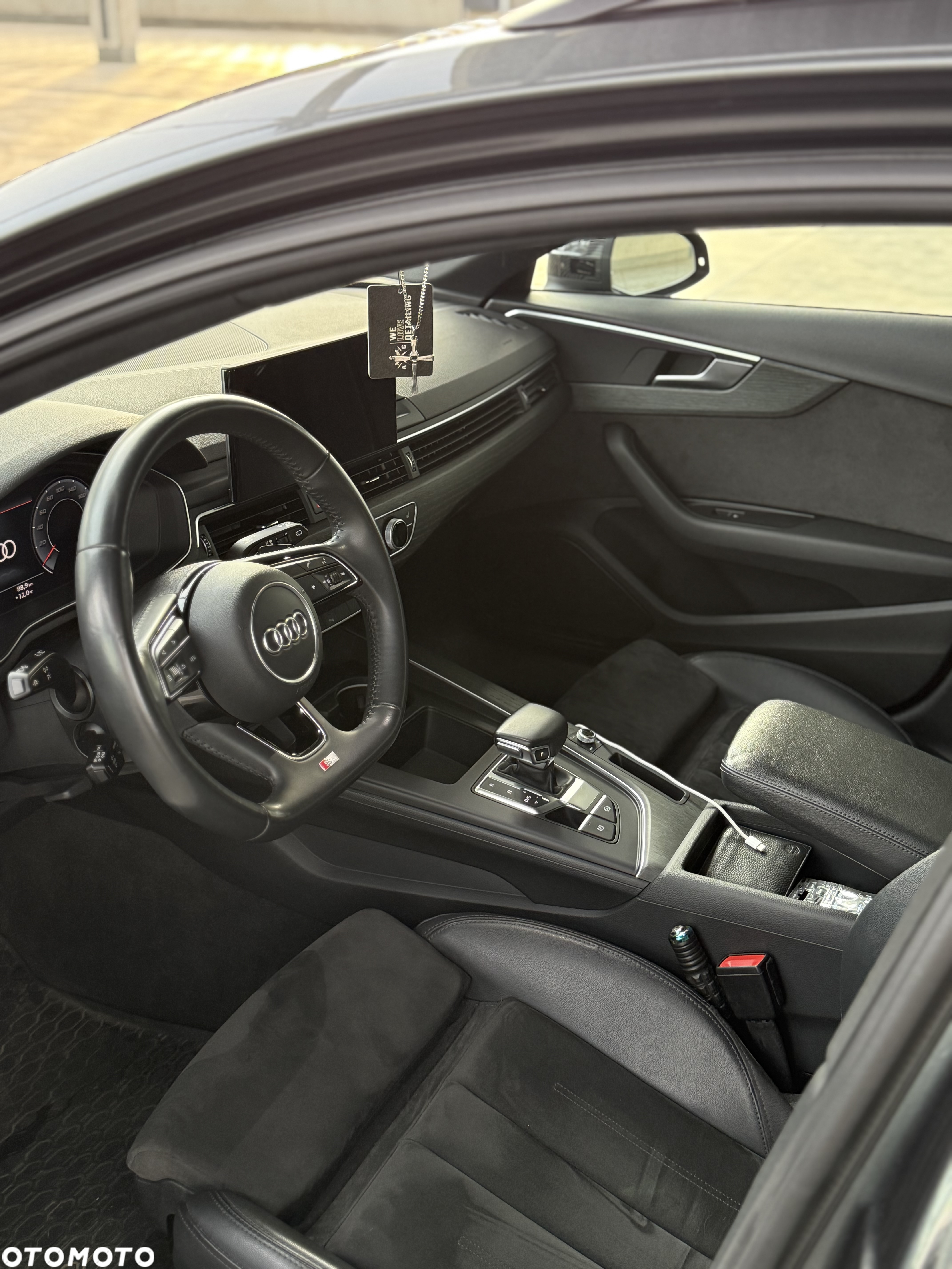 Audi A4 Avant 40 TDI S tronic - 25
