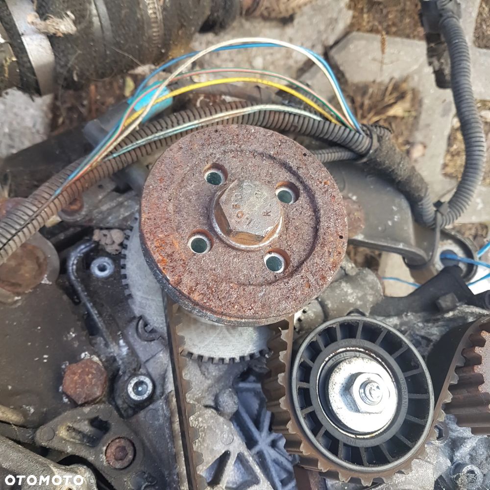 silnik motor wał głowica blok tłoki foks lombardini lgw 523 mpi AIXAM 500-5  Aixam A.751  Aixam Crossline L  Aixam Roadline  Aixam Scouty Gt  Aixam Minivan 500-5  Belier Divane  Belier Docker  belier Opale  Belier Vx  Chatenet Barooder  Chatenet Ch26  Chatenet Speedino  Microcar MC 1 / 2  Microcar M Go 1 / 2  Microcar M-GO 3 / 4  Microcar M8  Ligier XTOO  Ligier IXO - 9