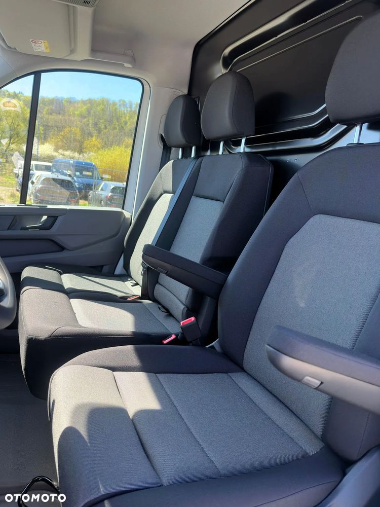 Volkswagen Crafter - 14