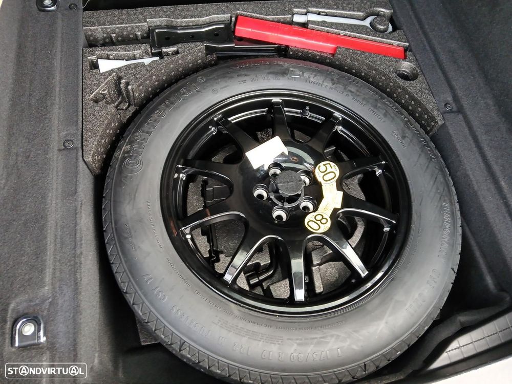 Land Rover Range Rover Velar 2.0 D R-Dynamic SE - 6