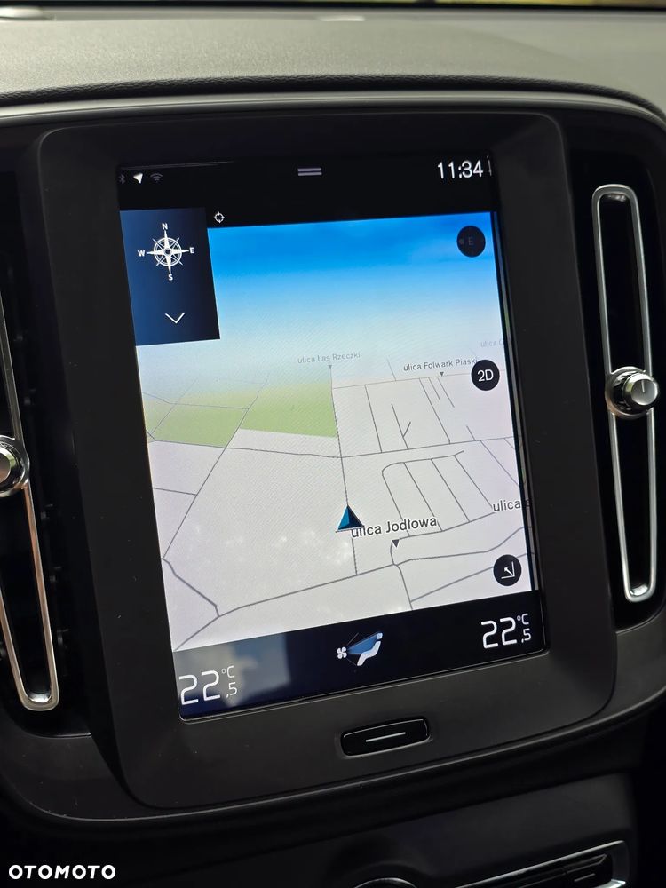 Volvo XC 40 D3 AWD Momentum Pro - 8