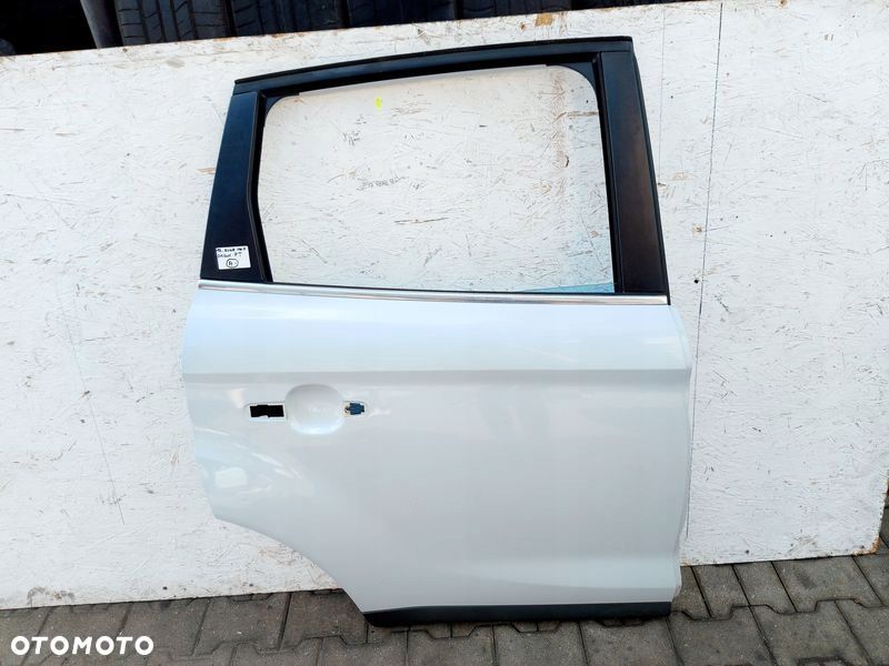 ford kuga mk1 drzwi prawy tył prawe tylne b8 - 9