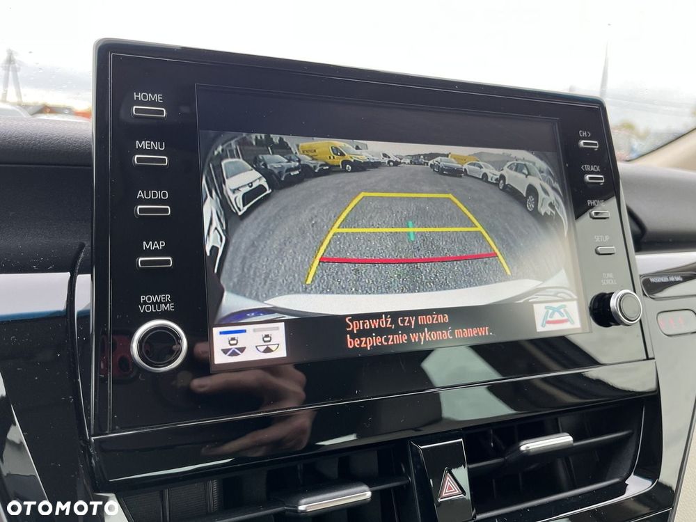 Toyota Camry 2.5 Hybrid Executive CVT - 28