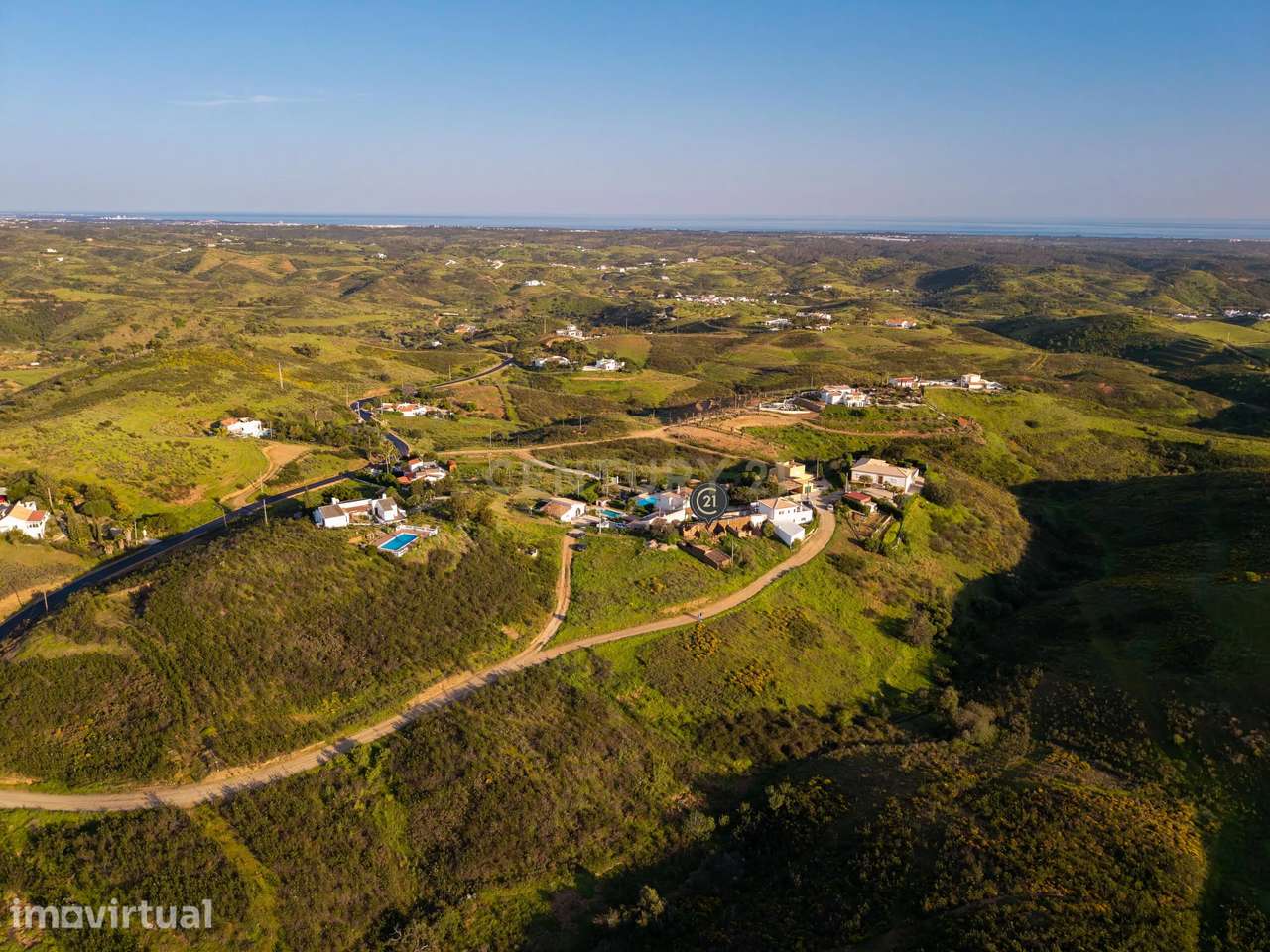 Oportunidade! - Projeto Aprovado Para Moradia com Vista Mar e Serra - Grande imagem: 3/22