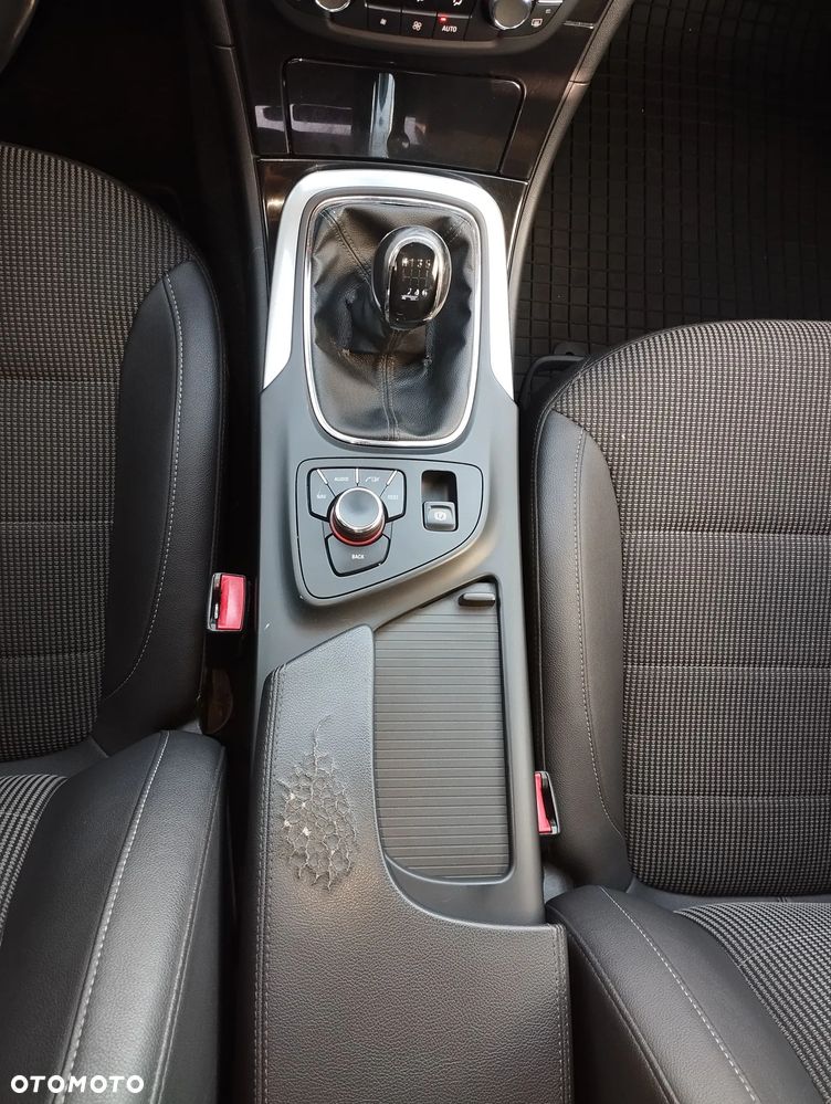 Opel Insignia 2.0 CDTI Edition - 18
