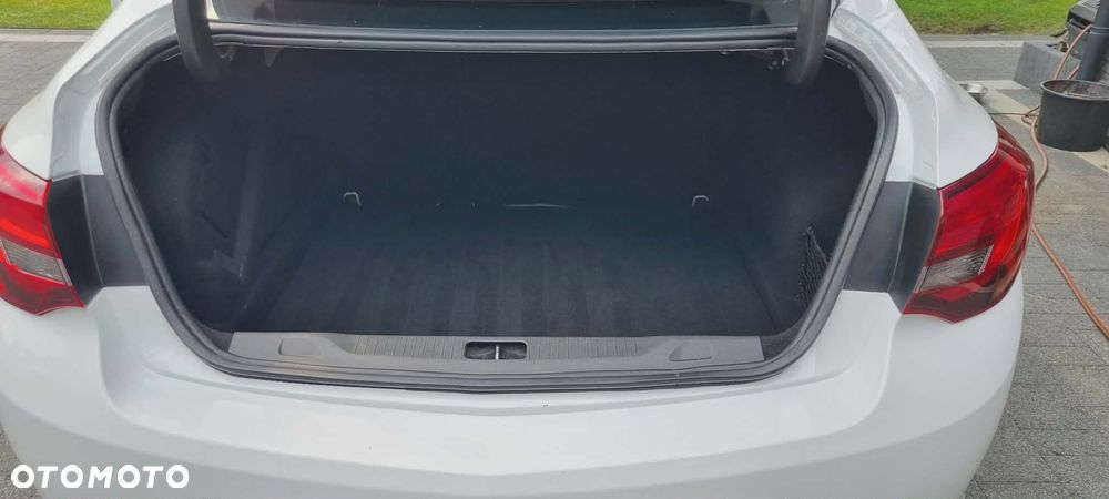Opel Astra 1.6 Active EU6 - 4