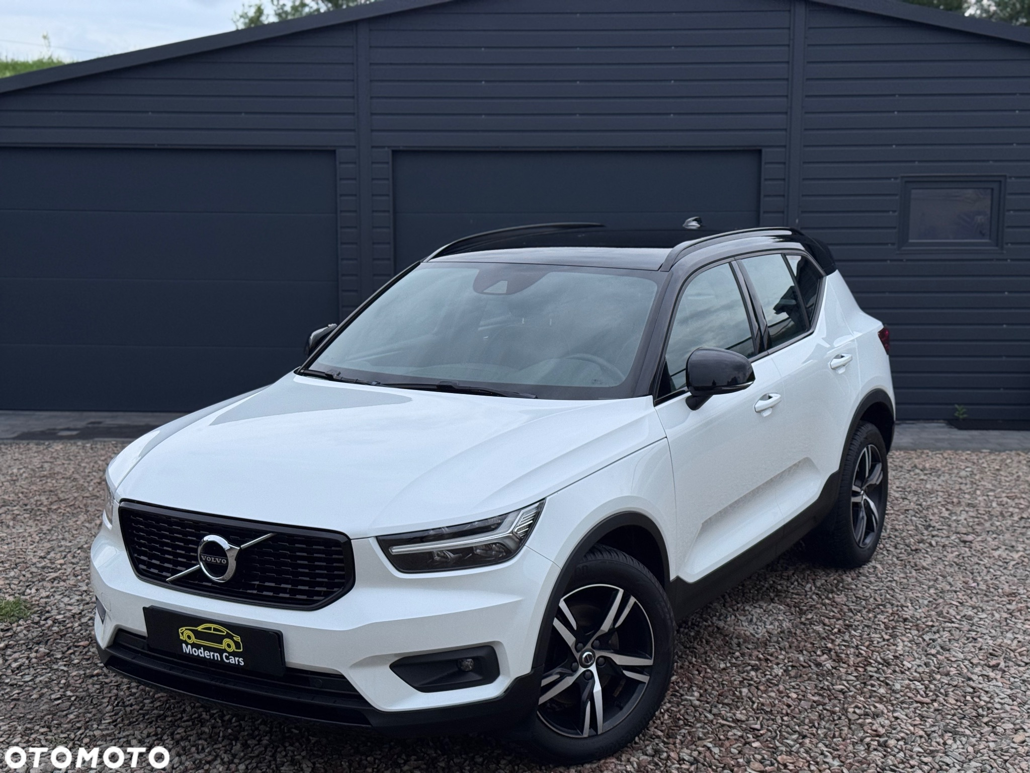 Volvo XC 40 B4 B AWD Geartronic RDesign - 4