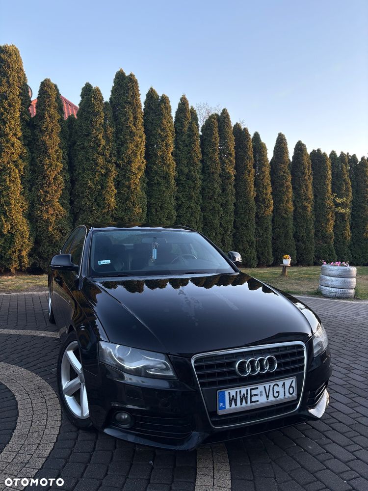 Audi A4 Limousine - 2