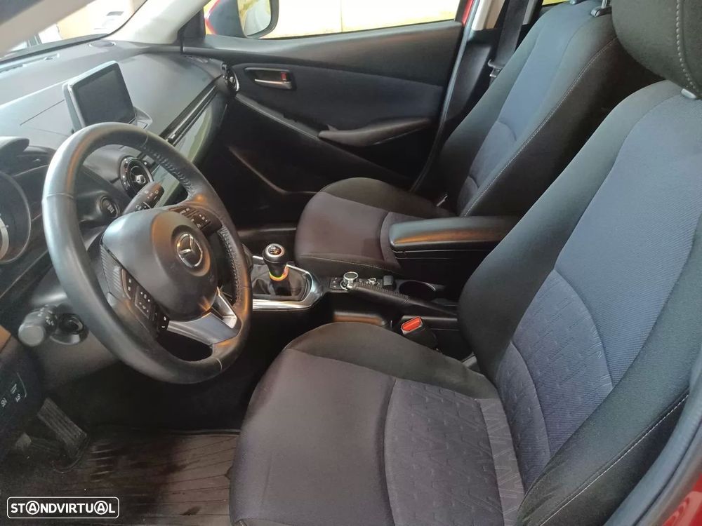 Mazda 2 1.5 Sky.Evolve Navi - 13