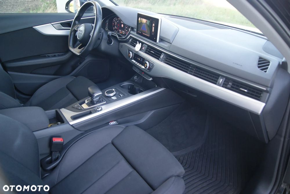 Audi A4 Avant 2.0 TDI ultra S tronic sport - 18