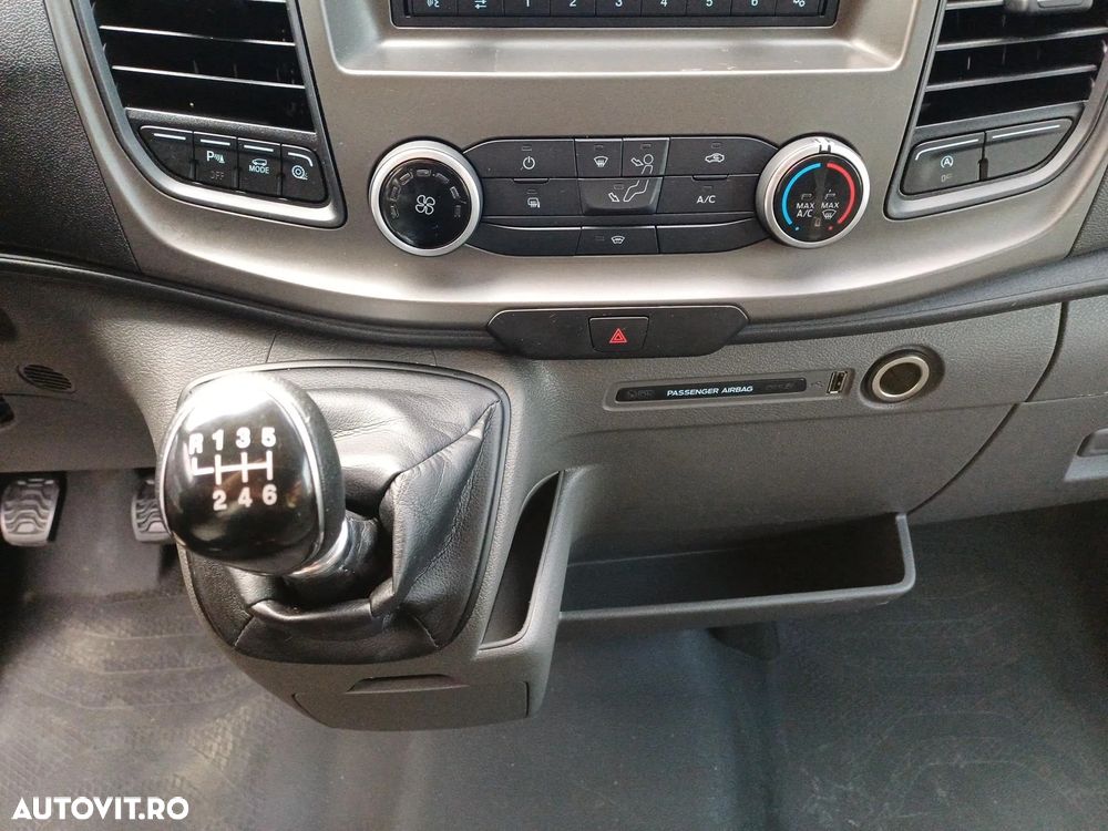 Ford Transit - 15