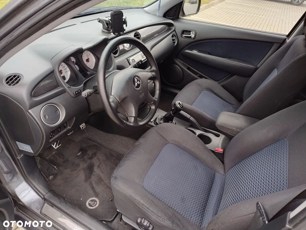 Mitsubishi Outlander 2.4 Dakar - 7