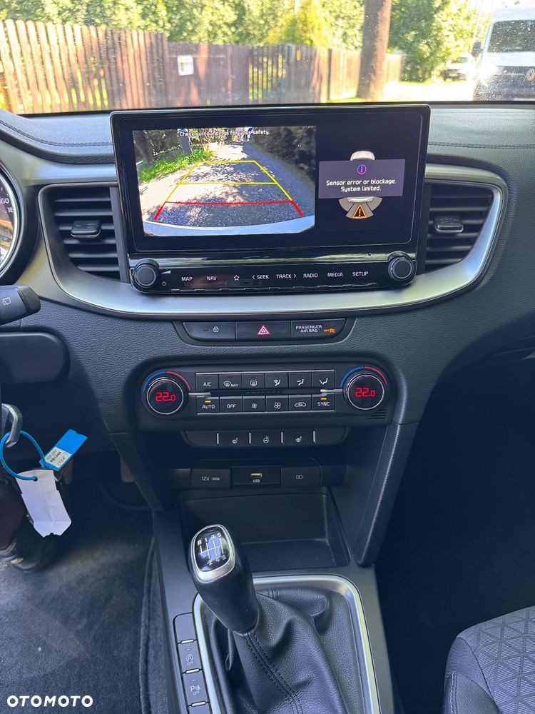Kia Ceed - 30