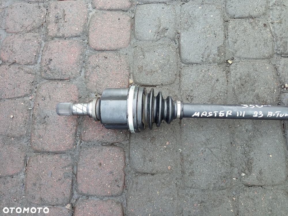 PÓŁOŚ KRÓTKA LEWA RENAULT MASTER III 2.3 BI TURBO - 2