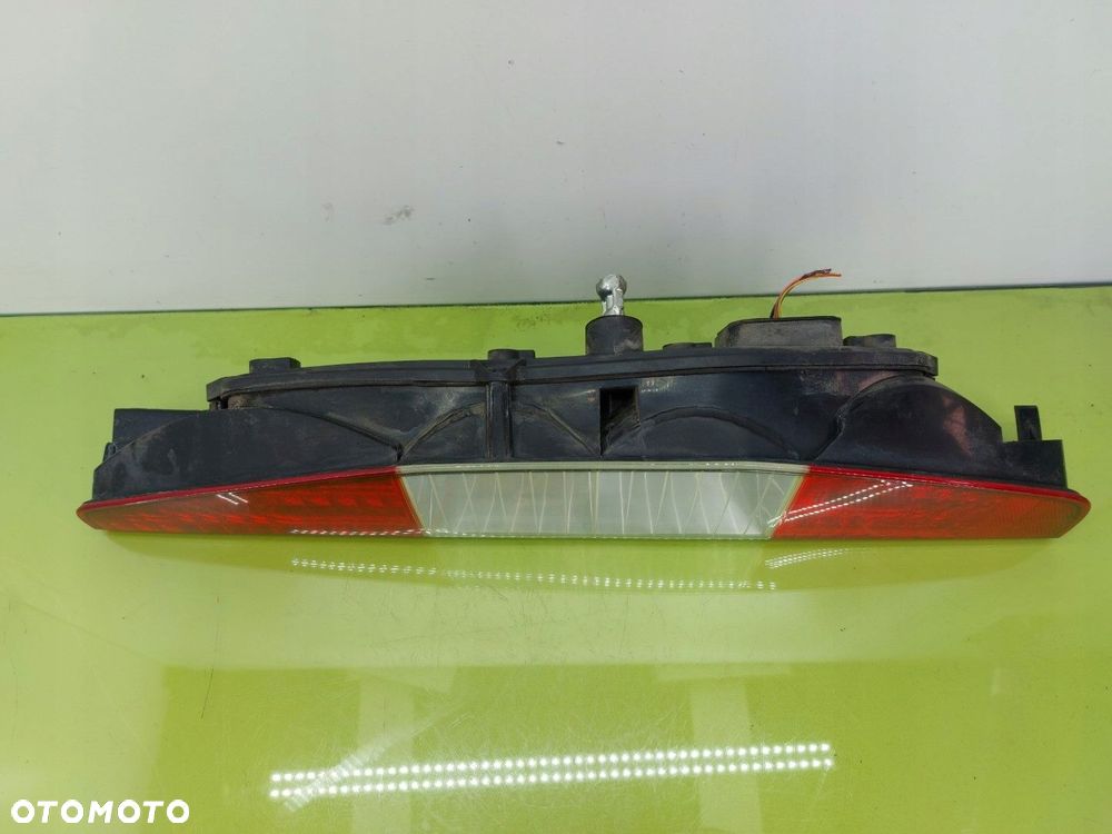 Lampa prawa tylna tył Fiat Doblo I 1,6 16V B 00-04 R 40600748 040600999000 - 5