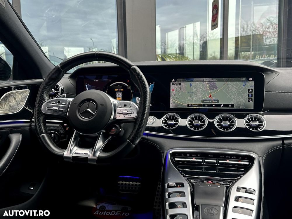 Mercedes-Benz AMG GT - 7