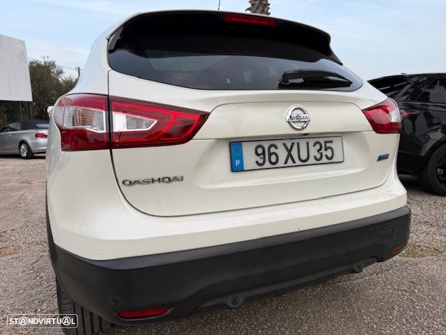 Nissan Qashqai 1.5 dCi TEKNA+ - 8