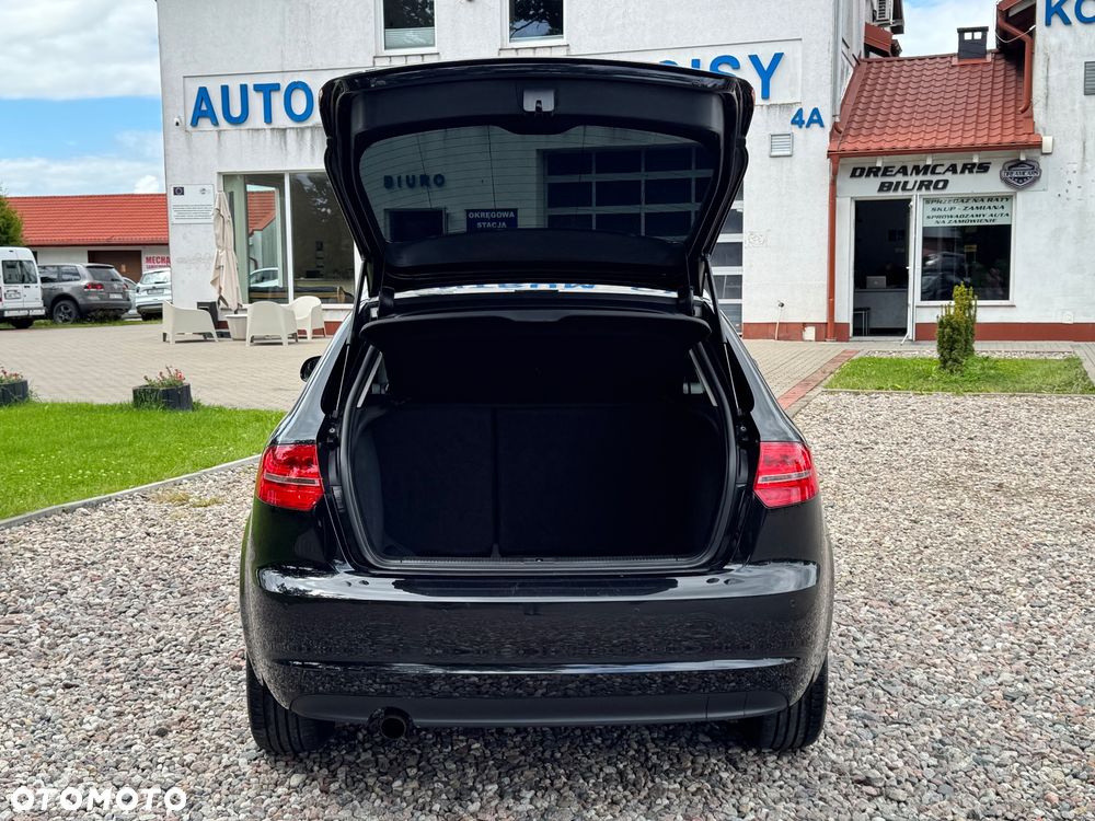 Audi A3 Sportback - 33