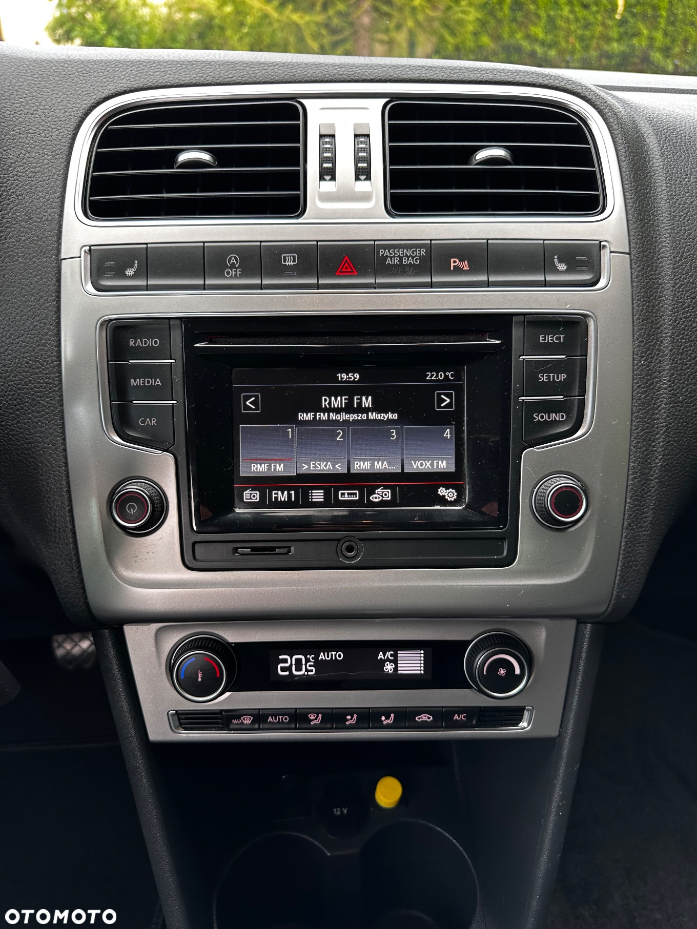 Volkswagen Polo - 33