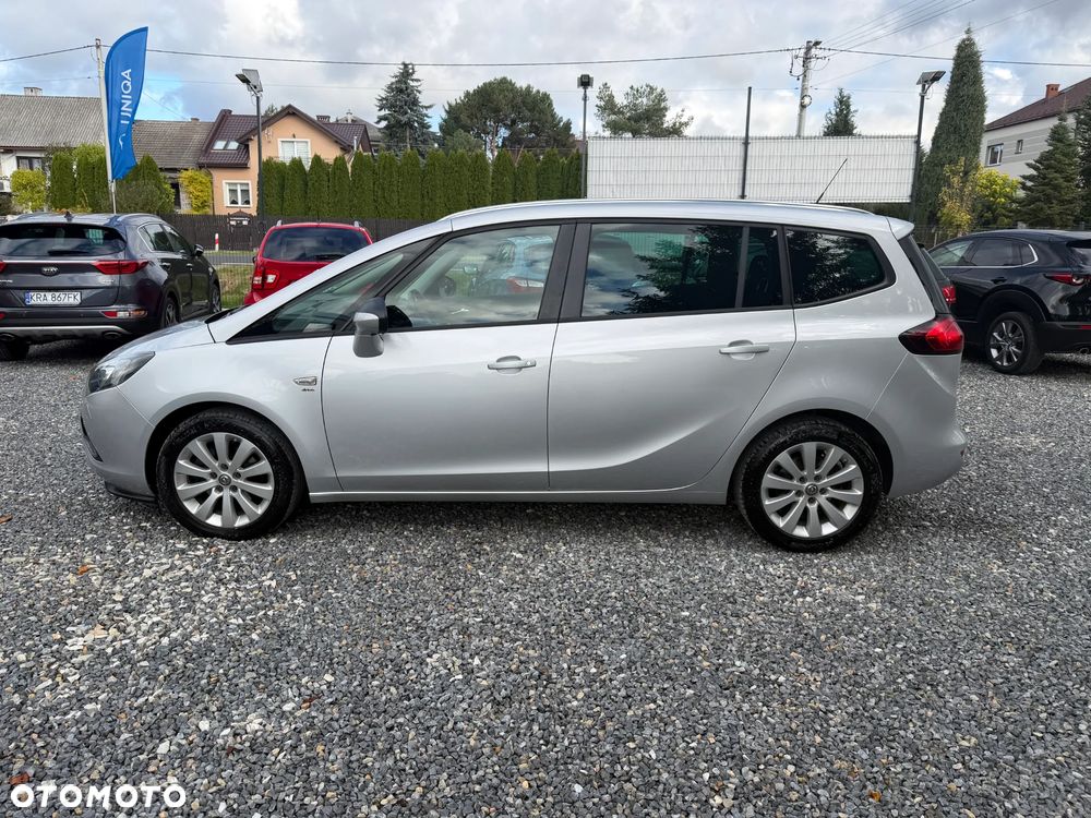 Opel Zafira 2016 photo 4